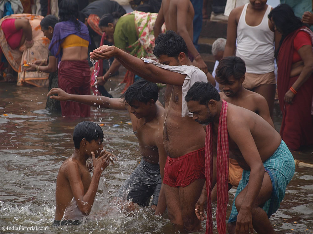 Ganges River ritual